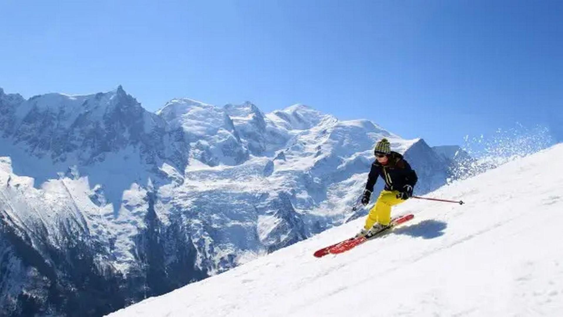 Apartment Midi Loft - A Central Chamonix Mountain Haven Zewnętrze zdjęcie